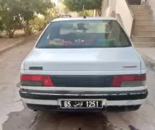 Karahba mdhifa kole chay fiha mte3 dar mte3 5edma wela ksiba